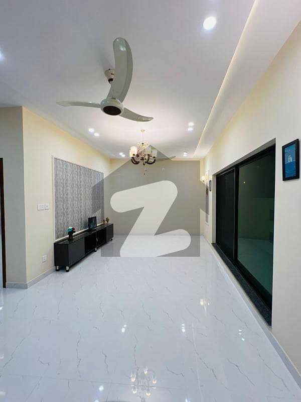 Slightly used 6 Marla Modern House Top Location Phase 5 Slightly used 6 Marla Modern House Top Location Phase 5