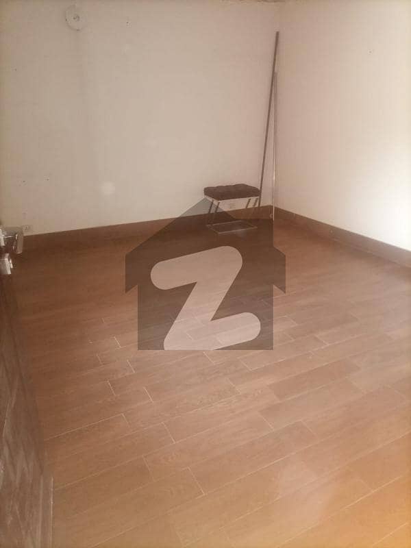 16 Marla Double Storey Used House For Sale 16 Marla Double Storey Used House For Sale