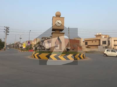 10 MARLA FACING PARK PLOT BLOCK G AVAILABLE FOR SALE NEAR MAIN ROAD 130 FT''