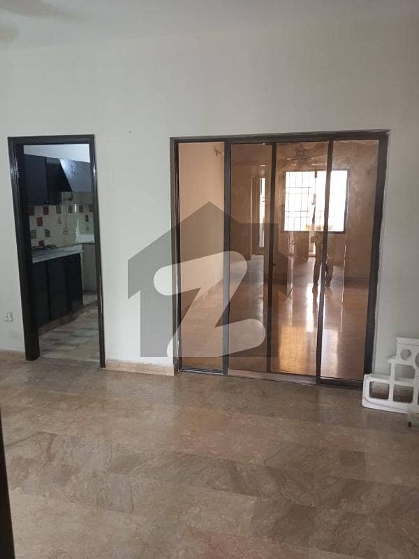 2 Bed Lounge 4th Floor Fully Renovated 2 Bed Lounge 4th Floor Fully Renovated