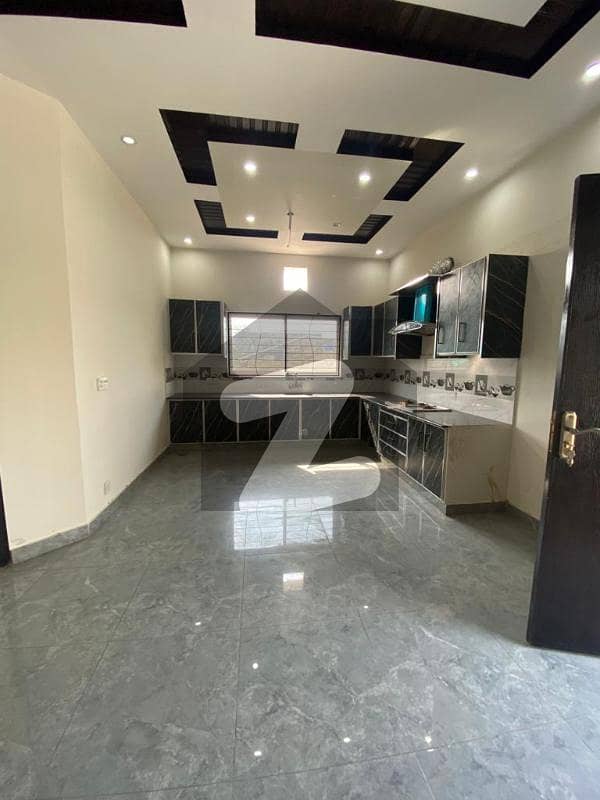 3 beds portion available for rent 3 beds portion available for rent