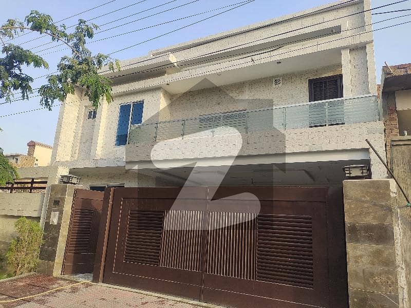 پنجاب سمال انڈسٹریز ملتان میں 5 کمروں کا 10 مرلہ مکان 1.0 لاکھ میں کرایہ پر دستیاب ہے۔ پنجاب سمال انڈسٹریز ملتان میں 5 کمروں کا 10 مرلہ مکان 1.0 لاکھ میں کرایہ پر دستیاب ہے۔
