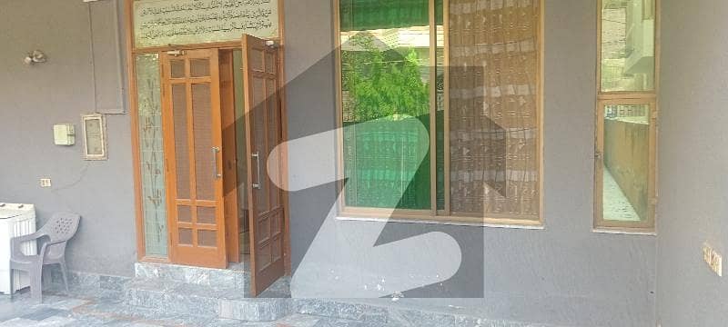 کینال برگ ہاؤسنگ سوسائٹی لاہور میں 4 کمروں کا 10 مرلہ مکان 4.0 کروڑ میں برائے فروخت۔ کینال برگ ہاؤسنگ سوسائٹی لاہور میں 4 کمروں کا 10 مرلہ مکان 4.0 کروڑ میں برائے فروخت۔