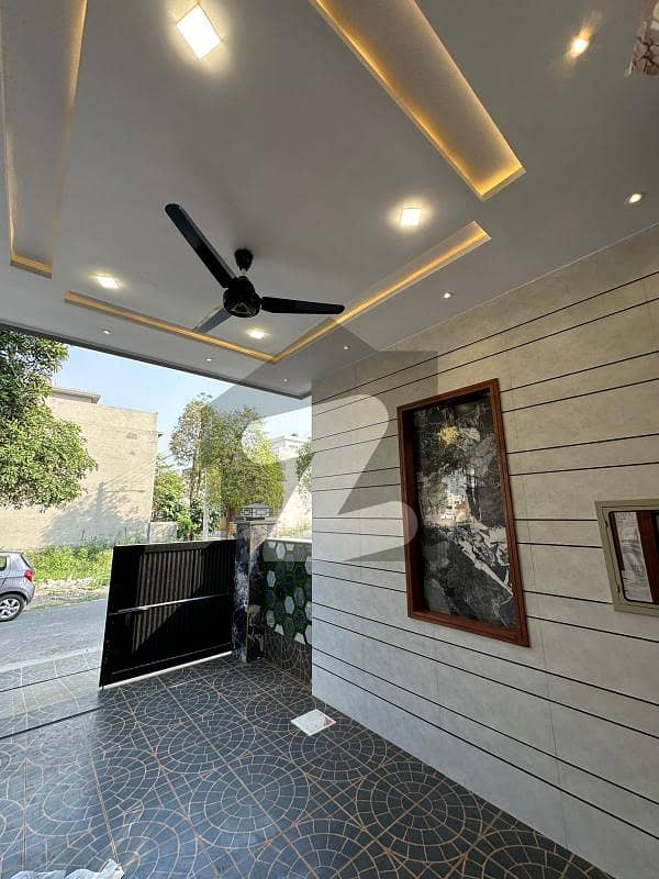5 MARLA BRAND NEW HOUSE AVAILABLE FOR SALE 5 MARLA BRAND NEW HOUSE AVAILABLE FOR SALE