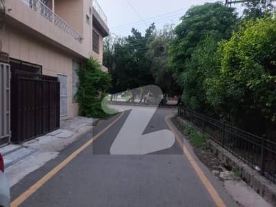 10 Marla Commercial Plot Available For Sale In Faisaltown