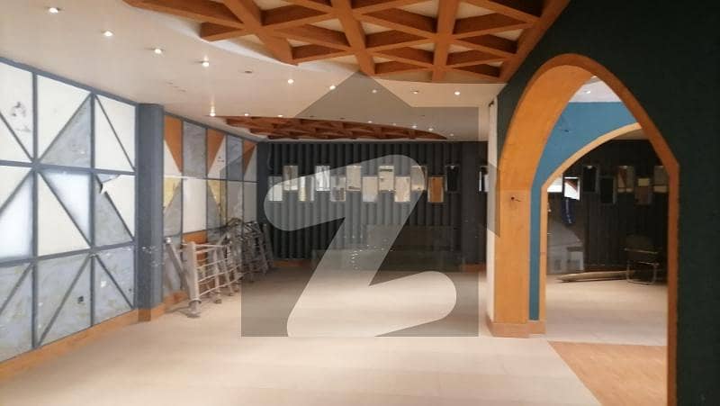 Commercial Property for Rent Main Susan Road, Faisalabad Commercial Property for Rent Main Susan Road, Faisalabad