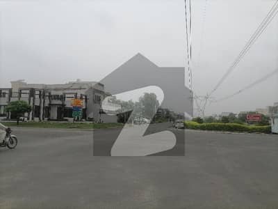Ideal Residential Plot In Faisalabad Available For Rs. 16000000