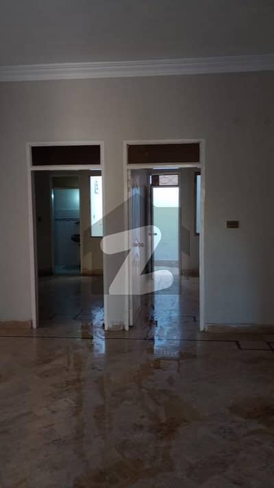 200 Square Yards House In Gulshan-e-Maymar - Sector X