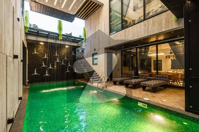 1 KANAL BRAND NEW ULTRA MODERN DESIGN HOUSE FOR SALE