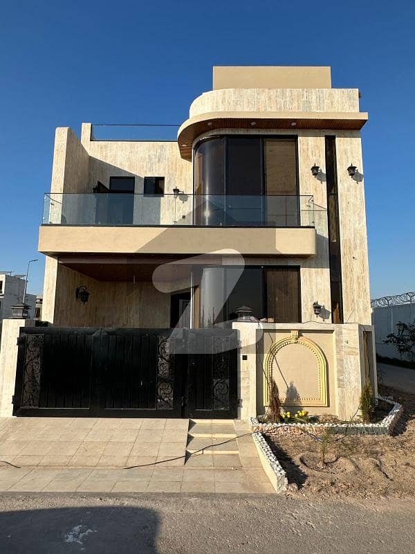 5 MARLA BRAND NEW HOUSE FOR SALE IN PARK VIEW CITY LAHORE 5 MARLA BRAND NEW HOUSE FOR SALE IN PARK VIEW CITY LAHORE