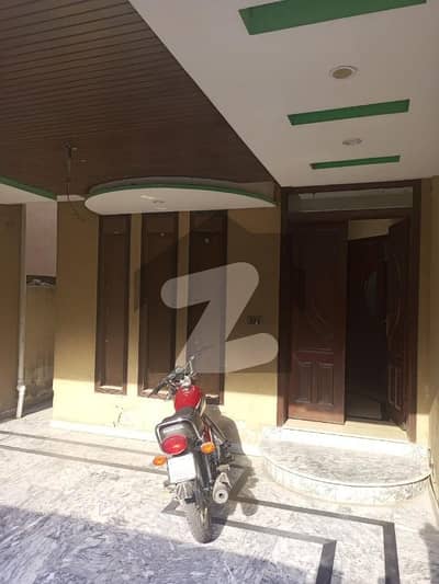 8 Marla Used House For Sale