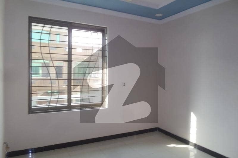 Own A Lower Portion In 14 Marla Islamabad Own A Lower Portion In 14 Marla Islamabad