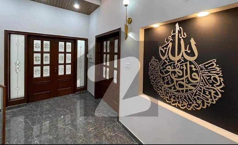 ڈی ایچ اے فیز 8 ڈی ایچ اے ڈیفینس,کراچی میں 3 کمروں کا 1 کنال بالائی پورشن 2.4 لاکھ میں کرایہ پر دستیاب ہے۔ ڈی ایچ اے فیز 8 ڈی ایچ اے ڈیفینس,کراچی میں 3 کمروں کا 1 کنال بالائی پورشن 2.4 لاکھ میں کرایہ پر دستیاب ہے۔