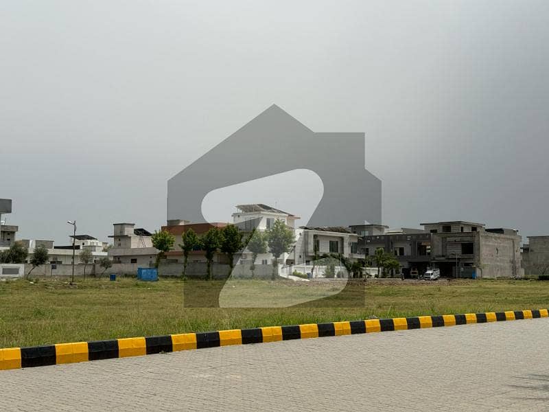 ایف ۔ 17 اسلام آباد میں 8 مرلہ رہائشی پلاٹ 78.0 لاکھ میں برائے فروخت۔ ایف ۔ 17 اسلام آباد میں 8 مرلہ رہائشی پلاٹ 78.0 لاکھ میں برائے فروخت۔