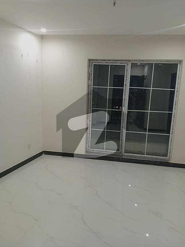 5 Marla Flat For Rent 5 Marla Flat For Rent
