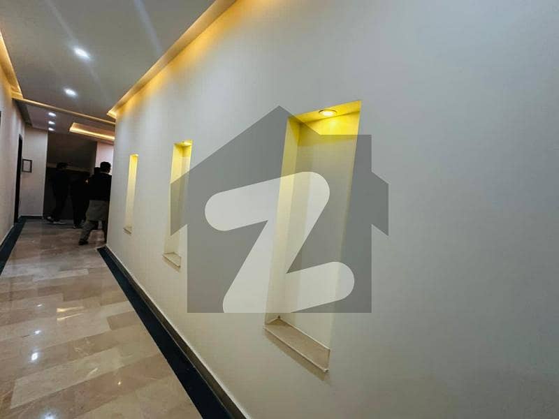 ایف ۔ 8 اسلام آباد میں 10 کمروں کا 1 کنال مکان 41.0 کروڑ میں برائے فروخت۔ ایف ۔ 8 اسلام آباد میں 10 کمروں کا 1 کنال مکان 41.0 کروڑ میں برائے فروخت۔