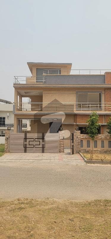 10 Marla Non Furnished House B Block 10 Marla Non Furnished House B Block
