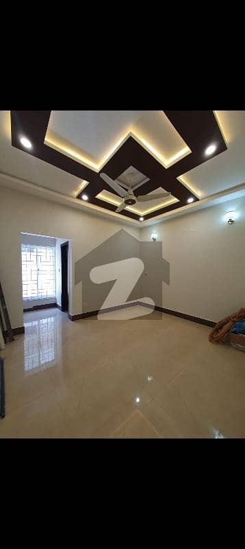 40x80 14 Marla Tile flooring Upper Portion For Rent In G-13
