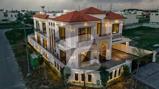 23 MARLA CORNER SPANISH VILLA 23 MARLA CORNER SPANISH VILLA