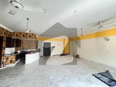 A 1896 Square Feet Flat Is Up For Grabs In E-11