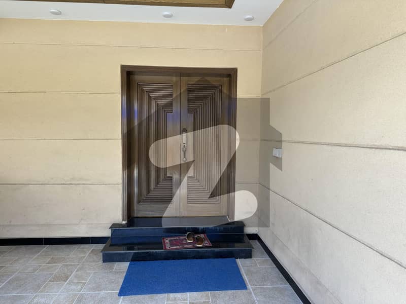 BEAUTIFUL FULLY RENOVATED VILLA BEAUTIFUL FULLY RENOVATED VILLA