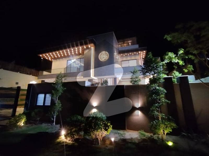 LUXURY HOUSE FOR SALE LUXURY HOUSE FOR SALE