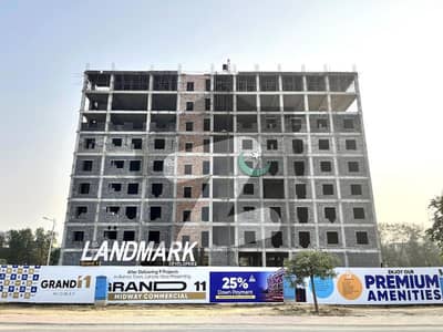 مڈ وے کمرشل بحریہ ٹاؤن,لاہور میں 1 مرلہ دکان 26.55 لاکھ میں برائے فروخت۔