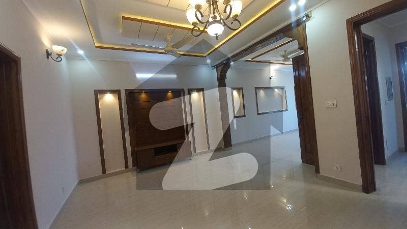 30x60 New Ground Portion For Rent 30x60 New Ground Portion For Rent