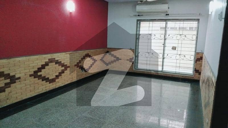 16 Marla Beautiful House Is Available For Rent In Safari Villas Sector B Bahria Town Lahore 16 Marla Beautiful House Is Available For Rent In Safari Villas Sector B Bahria Town Lahore