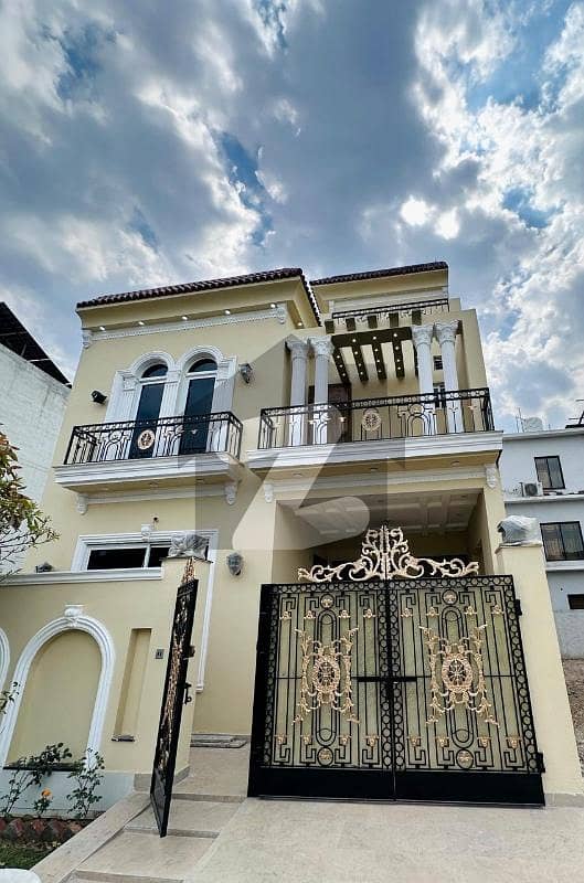 5 Marla Brand New House For Sale In Tulip Extension Block Hot Location Park View City Lahore 5 Marla Brand New House For Sale In Tulip Extension Block Hot Location Park View City Lahore