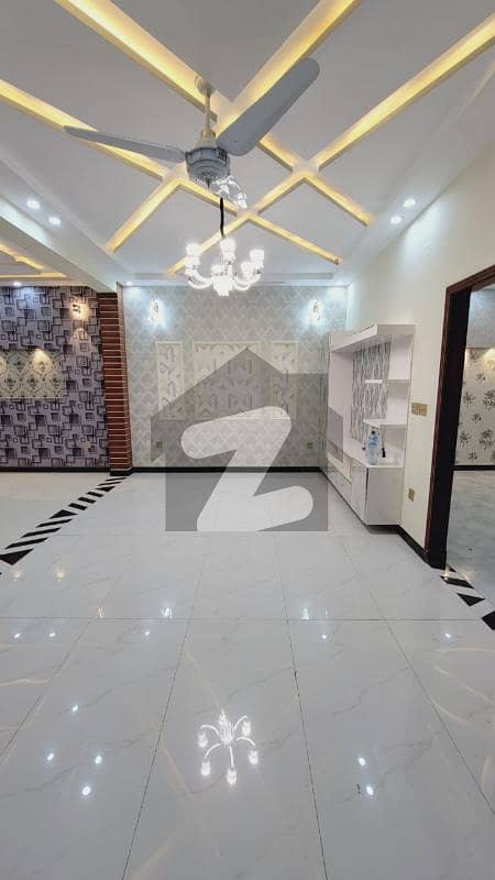 5 MARLA HOUSE AVAILABLE FOR RENT 5 MARLA HOUSE AVAILABLE FOR RENT