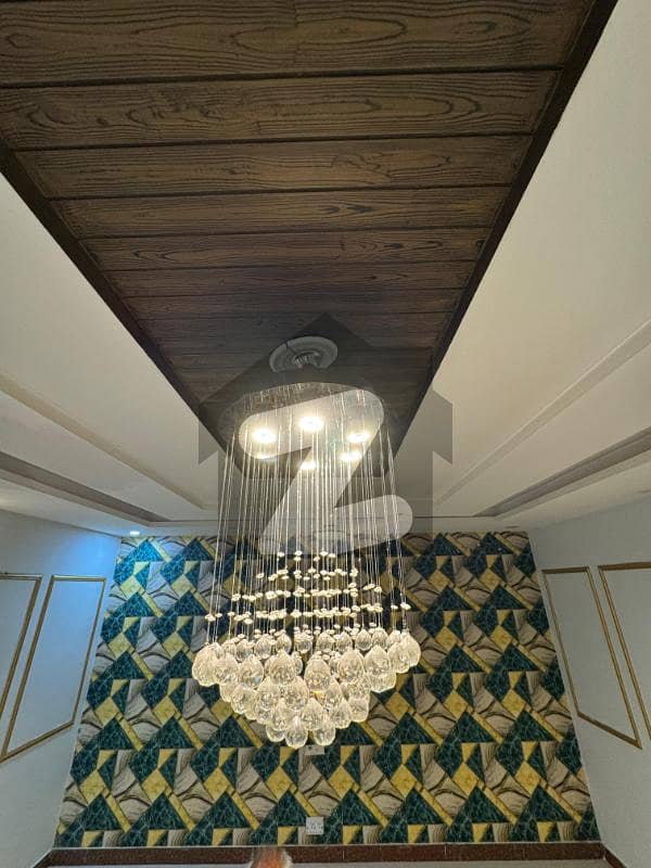 10 MARLA UPPER PORTION AVAILABLE FOR RENT 10 MARLA UPPER PORTION AVAILABLE FOR RENT