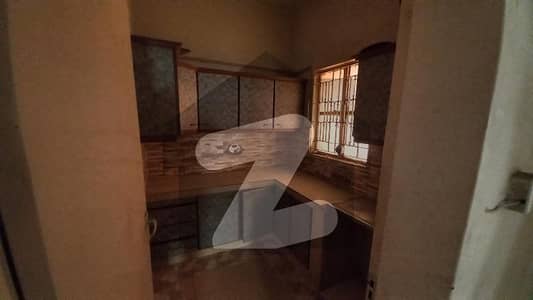 CHANCE DEAL Leased G+1 +2ND FLOR 2BED LOUNGE SECTOR Z SIX