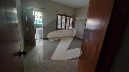 CHANCE DEAL Leased G+1 +2ND FLOR 2BED LOUNGE SECTOR Z SIX