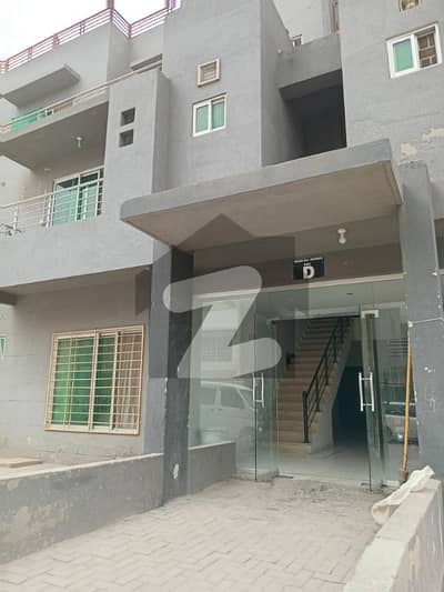 Clean 3 Bedroom 3 Bath 1st Floor Flat In Immaculate Condition