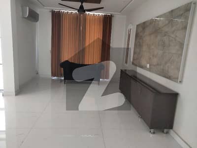DHA Phase 4 Like New Upper Potion lower lock For Rent