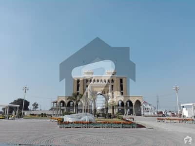 زی