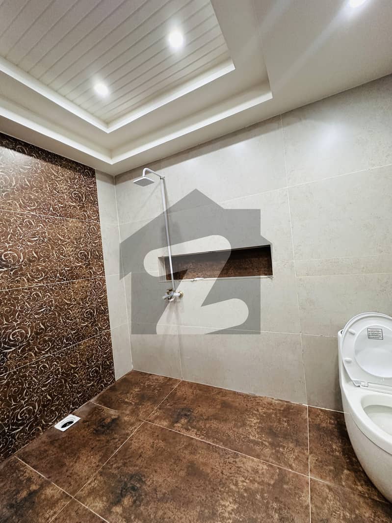 5Marla Triple Storey Beautiful House For Sale 5Marla Triple Storey Beautiful House For Sale