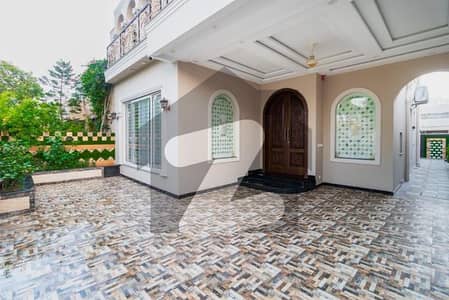 14 Marla House For Sale In Beautiful PAF Falcon Complex