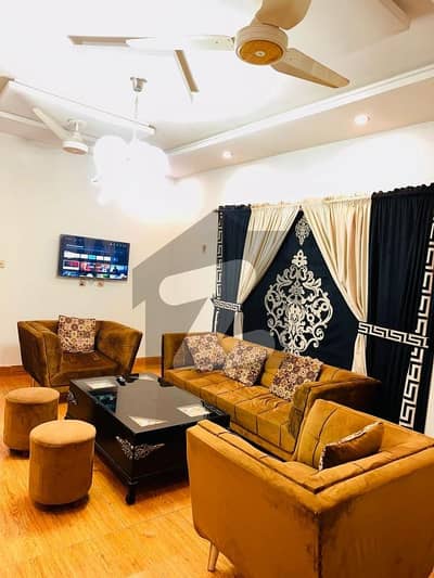 بحریہ ٹاؤن فیز 7 بحریہ ٹاؤن راولپنڈی,راولپنڈی میں 3 کمروں کا 13 مرلہ بالائی پورشن 1.0 لاکھ میں کرایہ پر دستیاب ہے۔