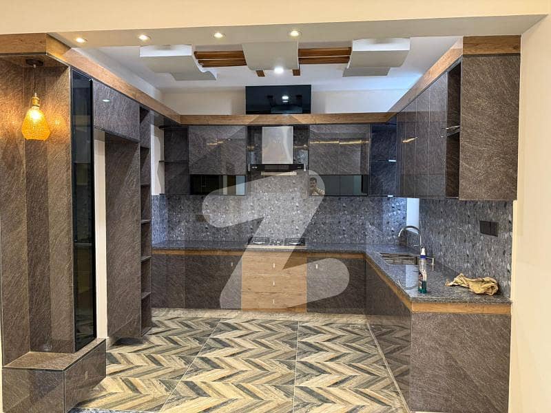 30x60 ( 8 Marla New House) 30x60 ( 8 Marla New House)