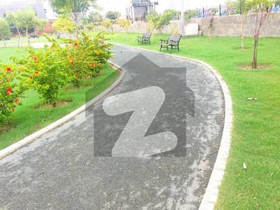 ڈی ایچ اے 11 رہبر فیز 1 ڈی ایچ اے 11 رہبر,لاہور میں 8 مرلہ رہائشی پلاٹ 1.25 کروڑ میں برائے فروخت۔ ڈی ایچ اے 11 رہبر فیز 1 ڈی ایچ اے 11 رہبر,لاہور میں 8 مرلہ رہائشی پلاٹ 1.25 کروڑ میں برائے فروخت۔