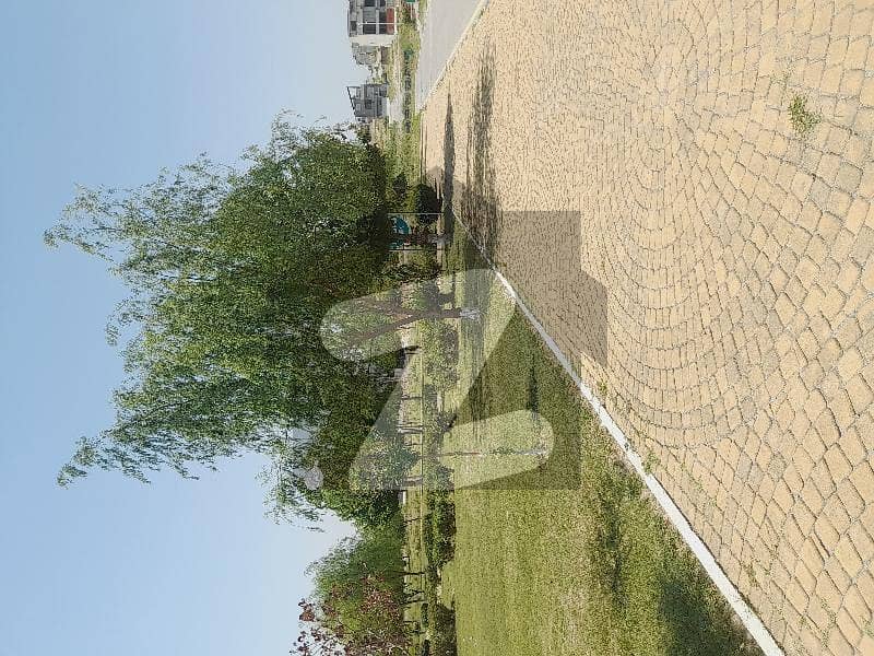B17 E Block 30x60 Park Face Cornor House 2gase Meter Available For Sale In Vary Reasonable Price B17 E Block 30x60 Park Face Cornor House 2gase Meter Available For Sale In Vary Reasonable Price