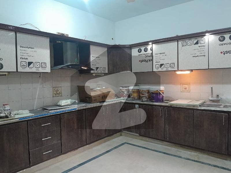 Beautiful Upper Portion Reasonable Rent in F-11/3 Beautiful Upper Portion Reasonable Rent in F-11/3