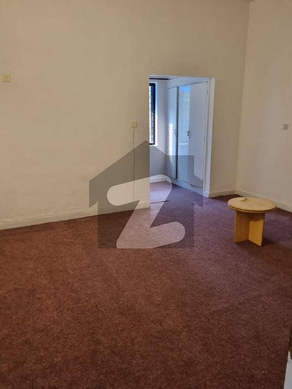 F-7 upper portion for Rent F-7 upper portion for Rent