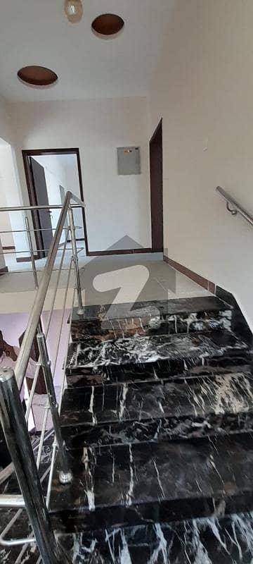 عسکری 6 ملیر کنٹونمنٹ,کینٹ,کراچی میں 5 کمروں کا 15 مرلہ مکان 1.45 لاکھ میں کرایہ پر دستیاب ہے۔ عسکری 6 ملیر کنٹونمنٹ,کینٹ,کراچی میں 5 کمروں کا 15 مرلہ مکان 1.45 لاکھ میں کرایہ پر دستیاب ہے۔