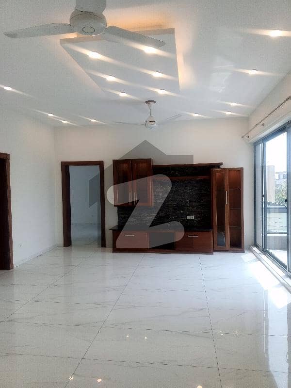 3Bed Full House For Rent in F7/1 3Bed Full House For Rent in F7/1