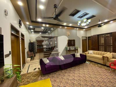 240 Sq. yd Single Story Leased Bunglow Available for Sale in Karachi bar chs 24A
