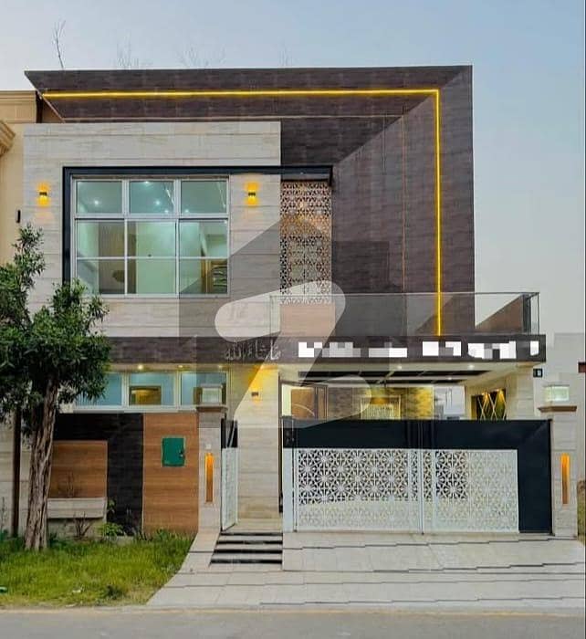 ٹاپ سٹی 1 اسلام آباد میں 6 کمروں کا 16 مرلہ مکان 1.6 لاکھ میں کرایہ پر دستیاب ہے۔ ٹاپ سٹی 1 اسلام آباد میں 6 کمروں کا 16 مرلہ مکان 1.6 لاکھ میں کرایہ پر دستیاب ہے۔