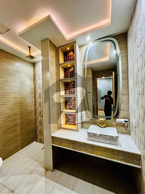 Top City 16 Marla House For Rent